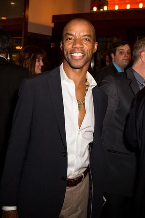 Rodney Hicks @ BroadwayWorld Rodney Hicks Photo