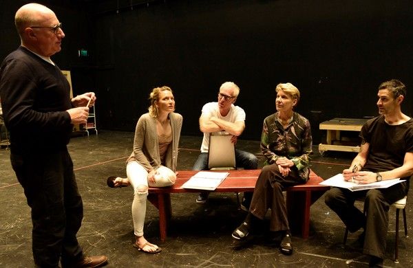 Sam Weisman, Susannah Hoffman, Brad Hall, Lindsay Crouse and Mickey Solis Photo