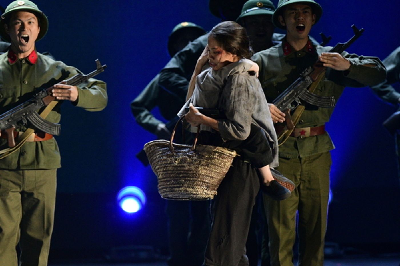 Photo Flash: Highlights from 71st ANNUAL TONY AWARDS - Part I  Image