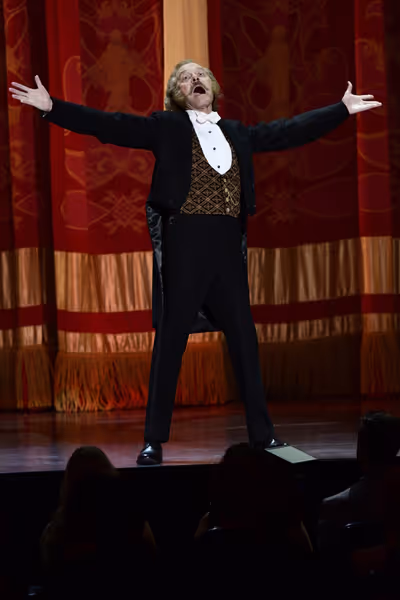 David Hyde Pierce Photo