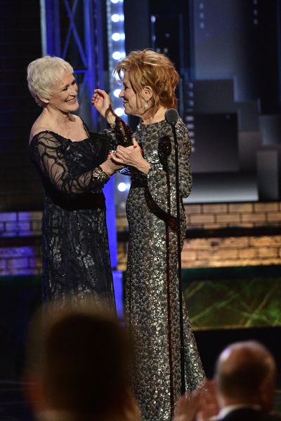 Glenn Close, Bette Midler Photo
