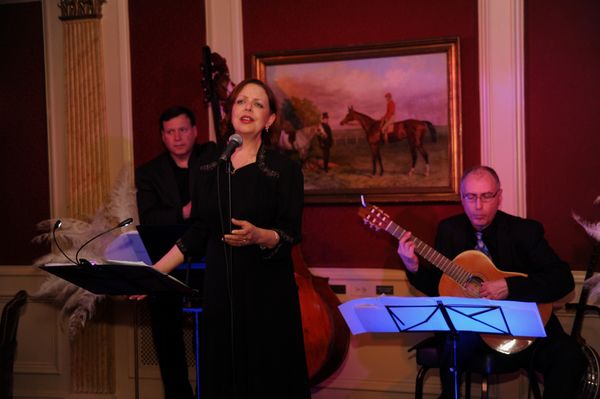 Jeff Mangone, Daphne Alderson and John Marcinizyn Photo