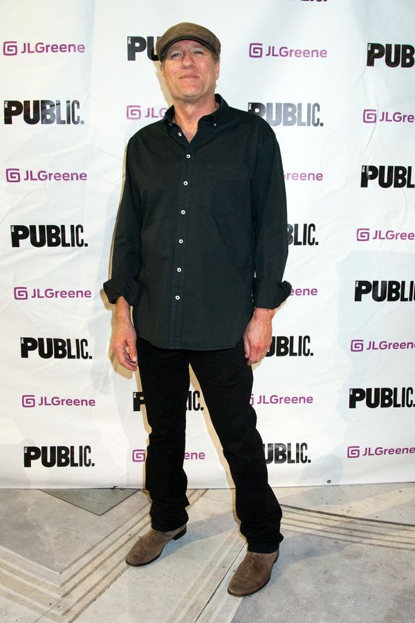 Gregg Henry Photo