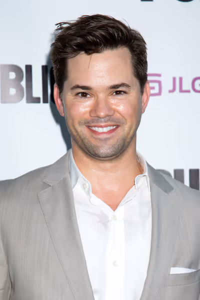 Andrew Rannells Photo