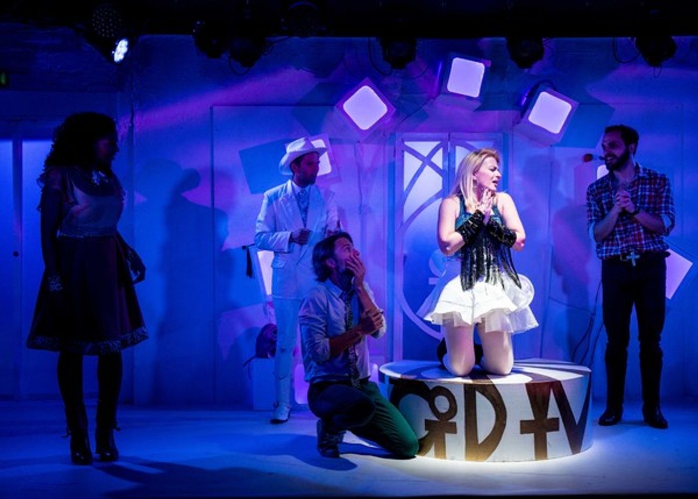 Photo Flash: First Look at HOLY CRAP, Opening Tonight at King's Head Theatre Photo Flash: First Look at HOLY CRAP, Opening Tonight at King's Head Theatre Image