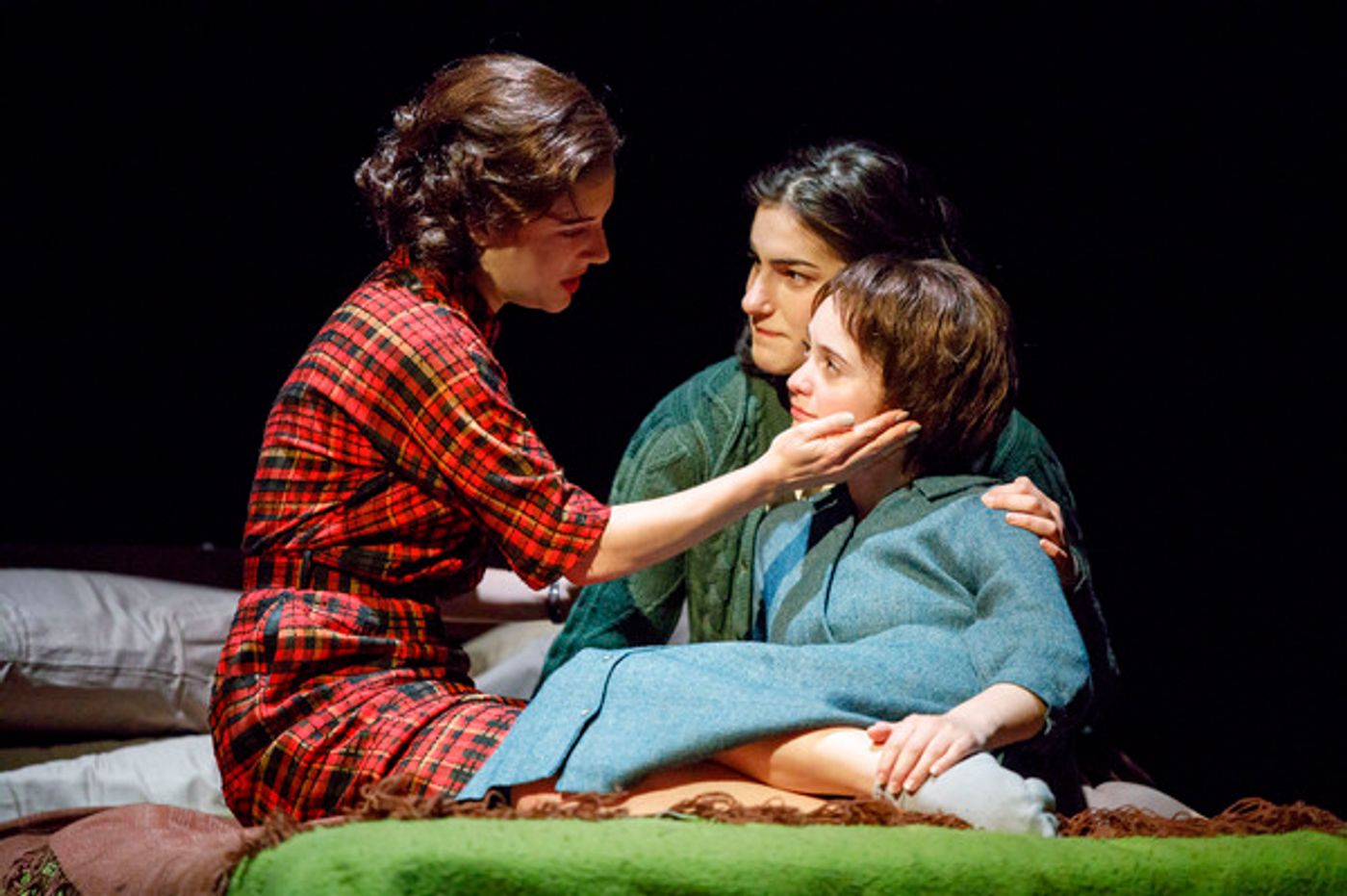 Photo Flash: First Look at NAPOLI, BROOKLYN Off-Broadway  Image