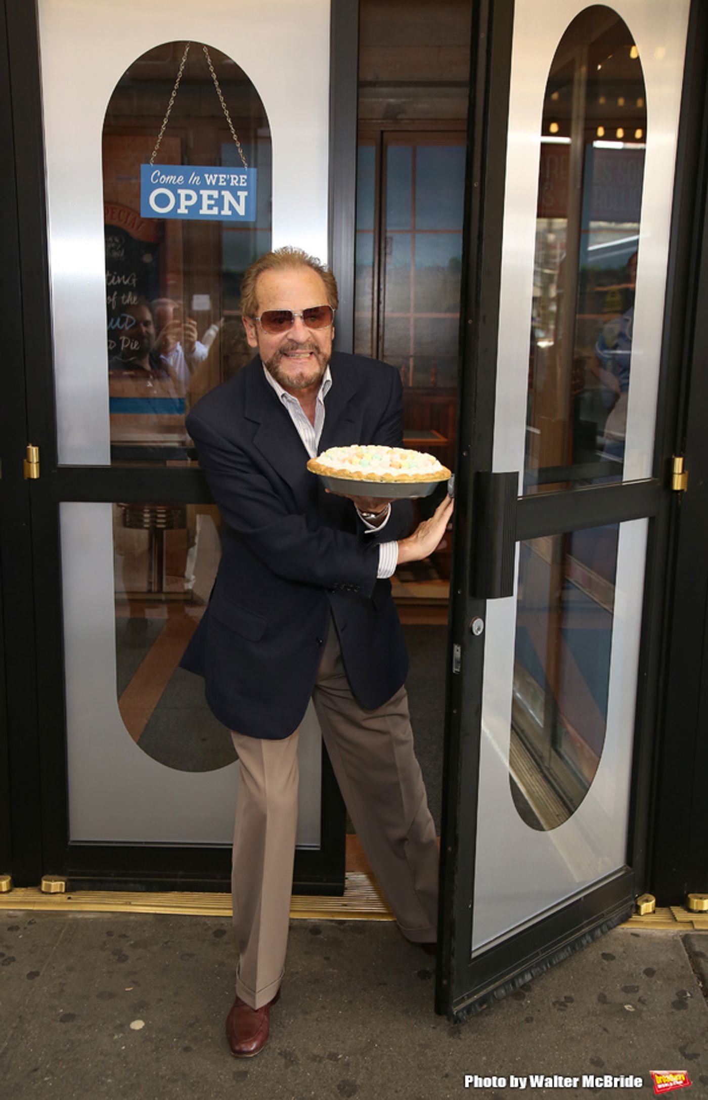 Photo Coverage: WAITRESS Gang Is Opening Up Joe's Pie Diner at the Brooks Atkinson Theatre!  Image