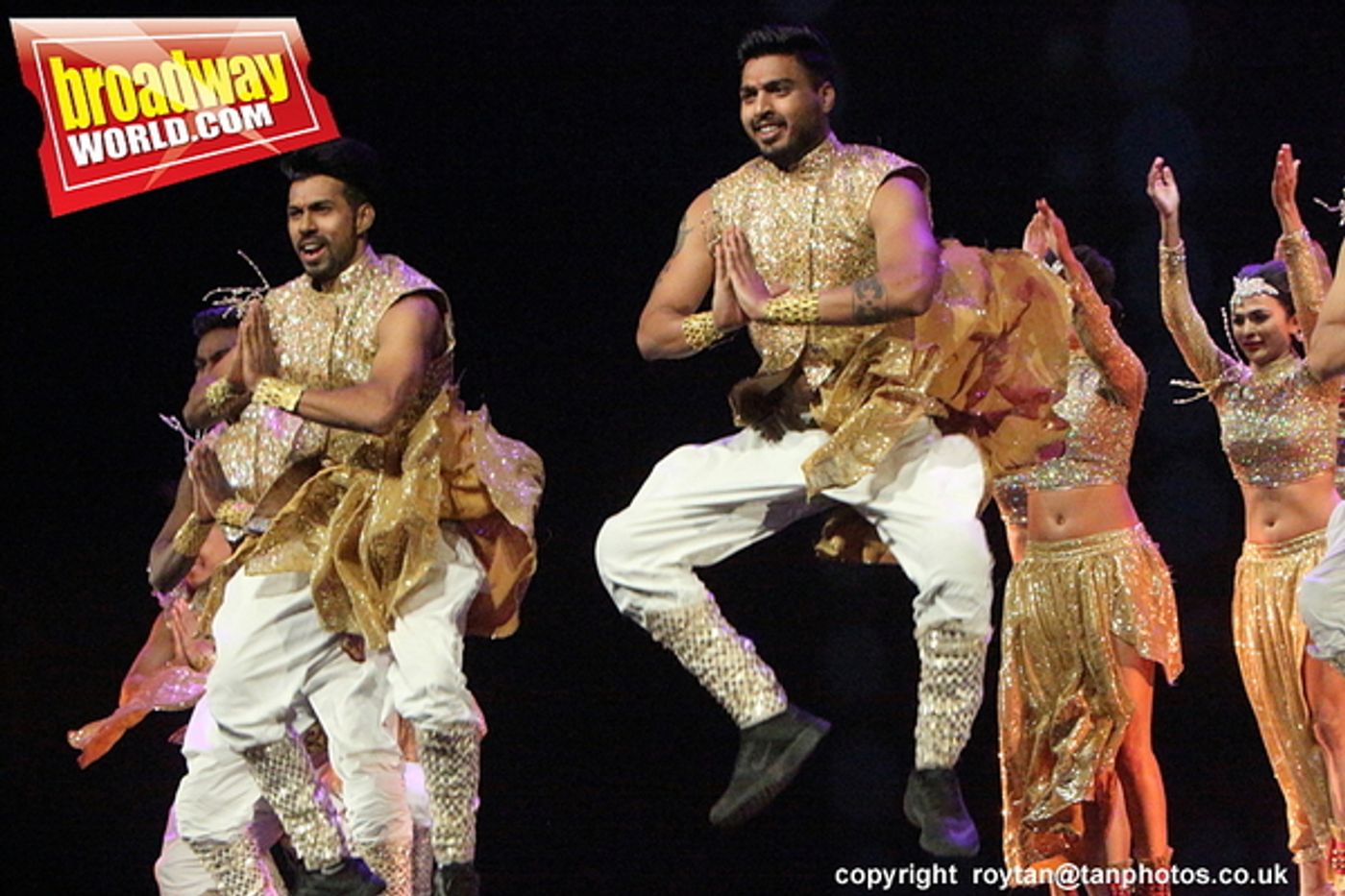 Photo Coverage: The Merchant Dynasty Return to The Peacock with TAJ EXPRESS  Image