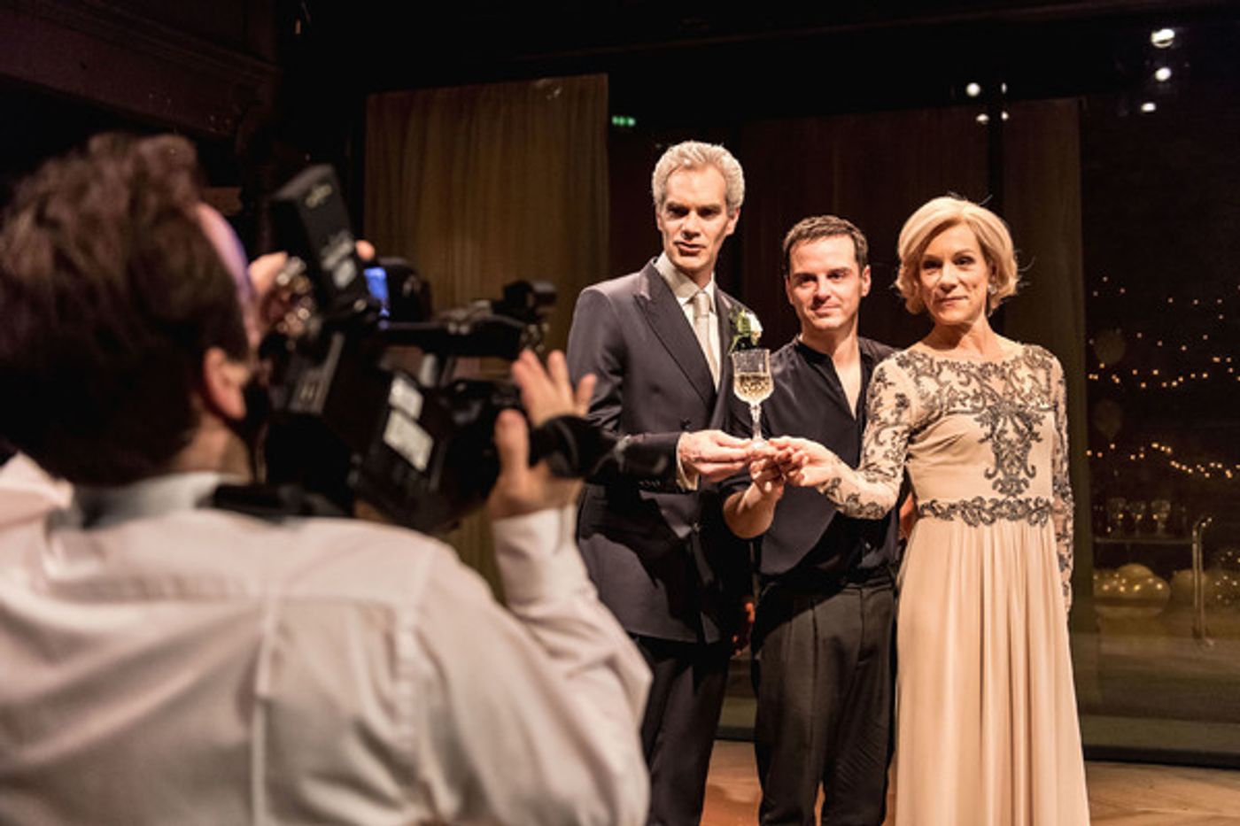 Photo Flash: First Look at Andrew Scott, Jessica Brown Findlay and More in HAMLET in the West End  Image