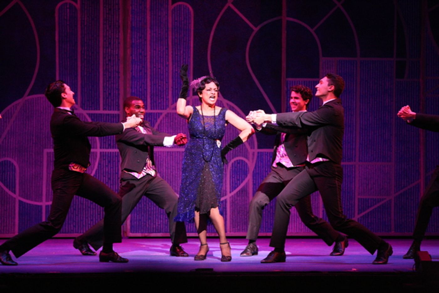 Photo Flash: THOROUGHLY MODERN MILLIE Opens at Music Theatre Wichita  Image