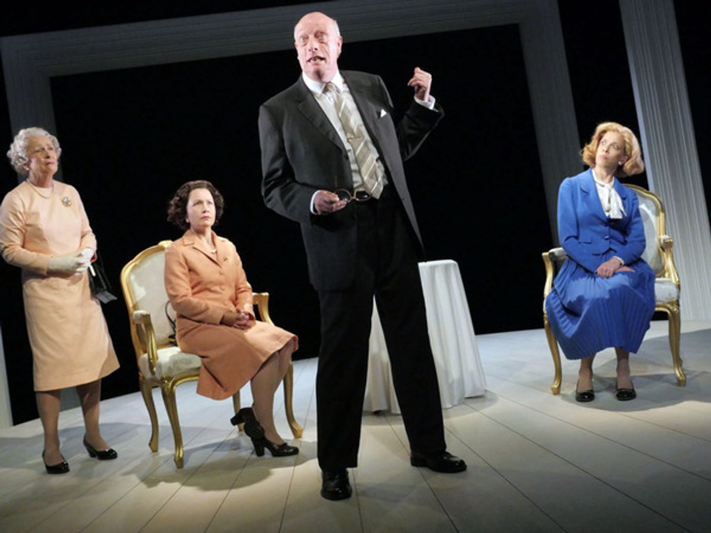 Photo Flash: HANDBAGGED Opens at Theatre by the Lake  Image