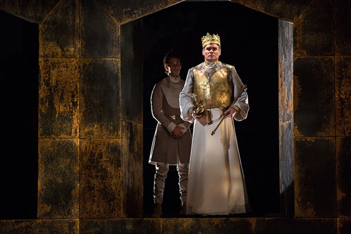 Photo Flash: First Look at Robert Sean Leonard in The Old Globe's KING RICHARD II Photo Flash: First Look at Robert Sean Leonard in The Old Globe's KING RICHARD II Image