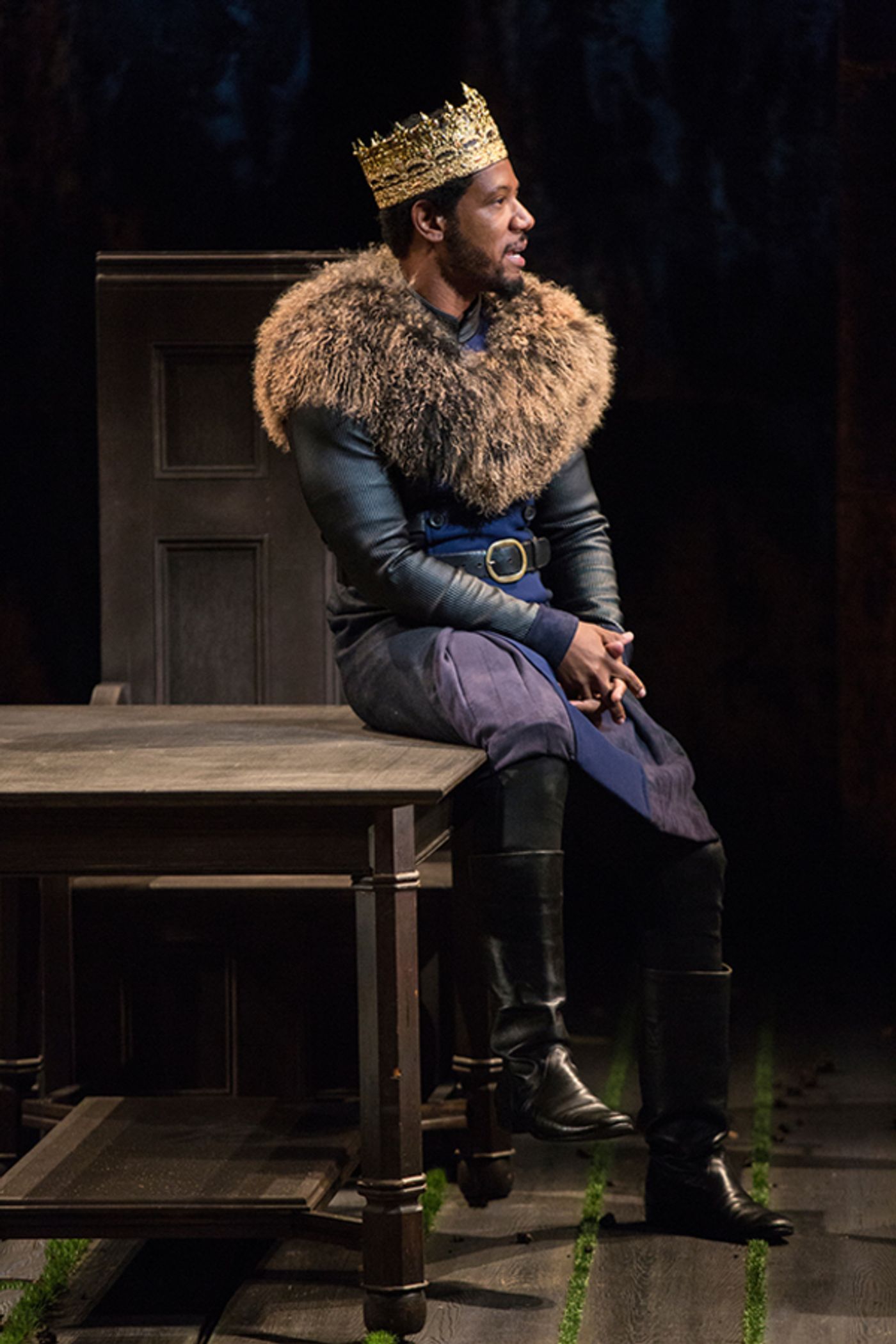 Photo Flash: First Look at Robert Sean Leonard in The Old Globe's KING RICHARD II Photo Flash: First Look at Robert Sean Leonard in The Old Globe's KING RICHARD II Image