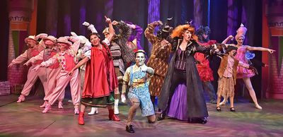 SHREK THE MUSICAL Wows at Beef and Boards. Through July 2, 2017 Photo