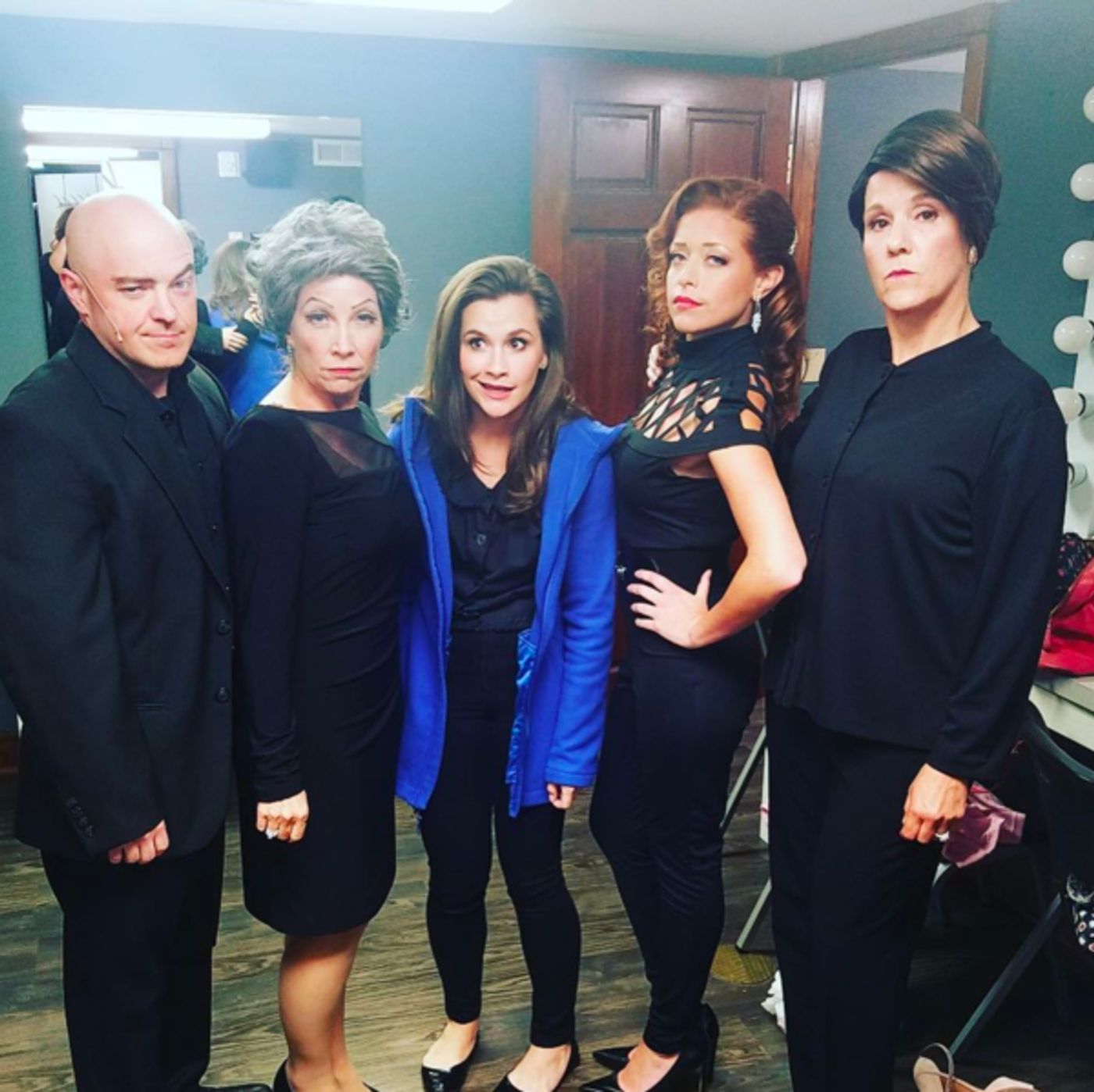 Photo Flash: SUNSET BOULEVARD Prepares to Drive Off Into the Sunset, and More Saturday Intermission Pics!  Image