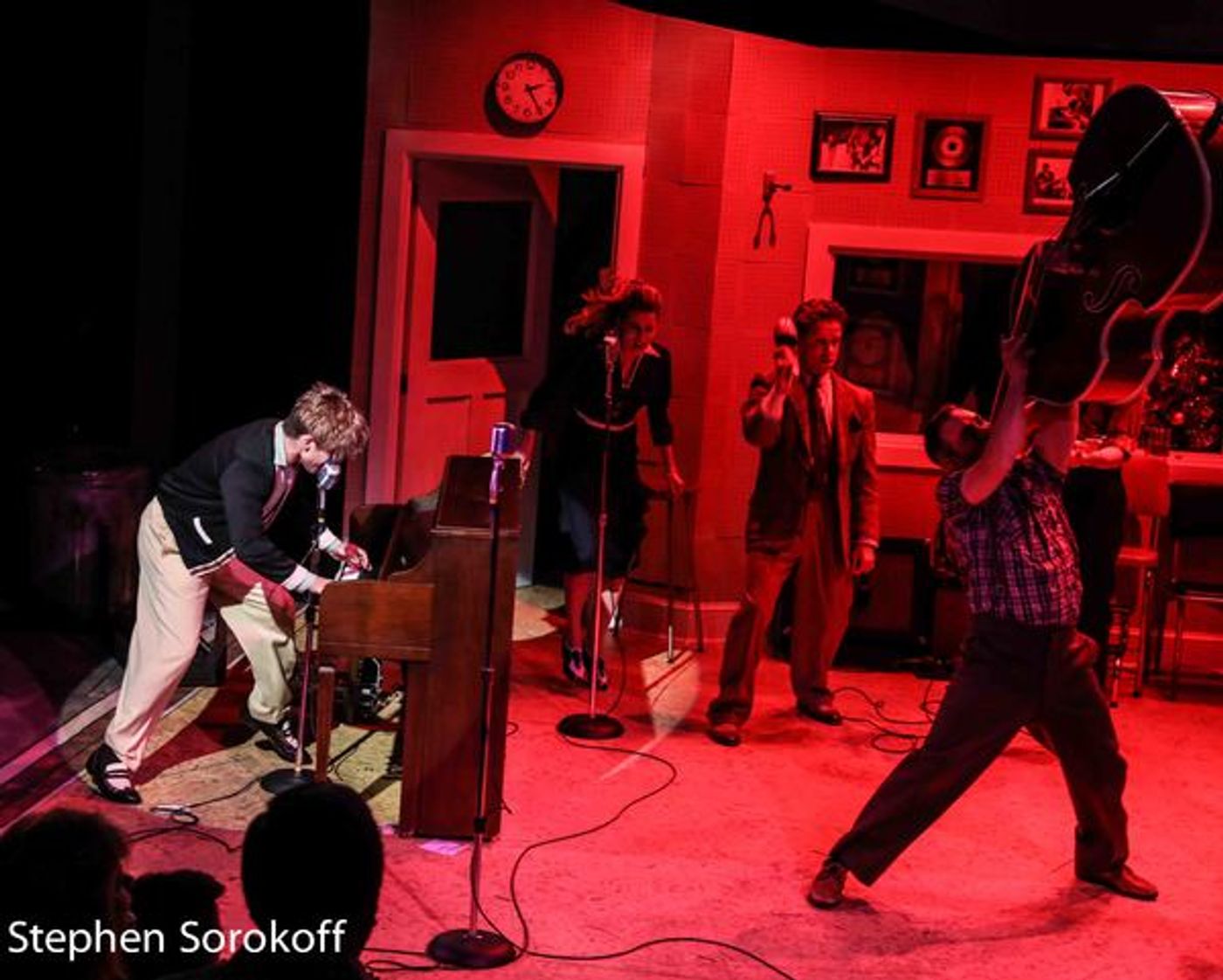 Photo Coverage: MILLION DOLLAR QUARTET Opens at The Berkshire Theatre Group  Image
