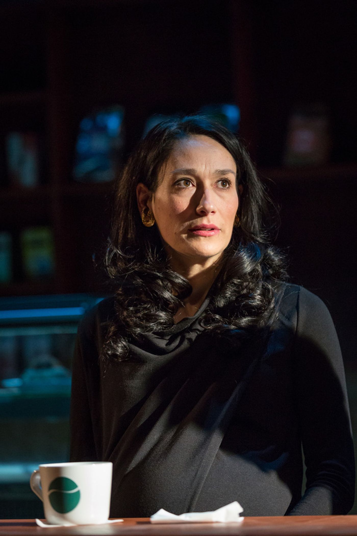 Photo Flash: First Look at the UK Premiere of GLORIA at Hampstead Theatre  Image