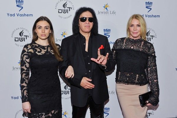 Sophie Simmons, Gene Simmons and Shannon Tweed Photo