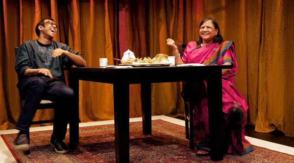 Ravi Jain and Asha Jain  Photo