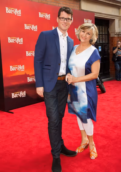 Friend & Lesley Garrett Photo