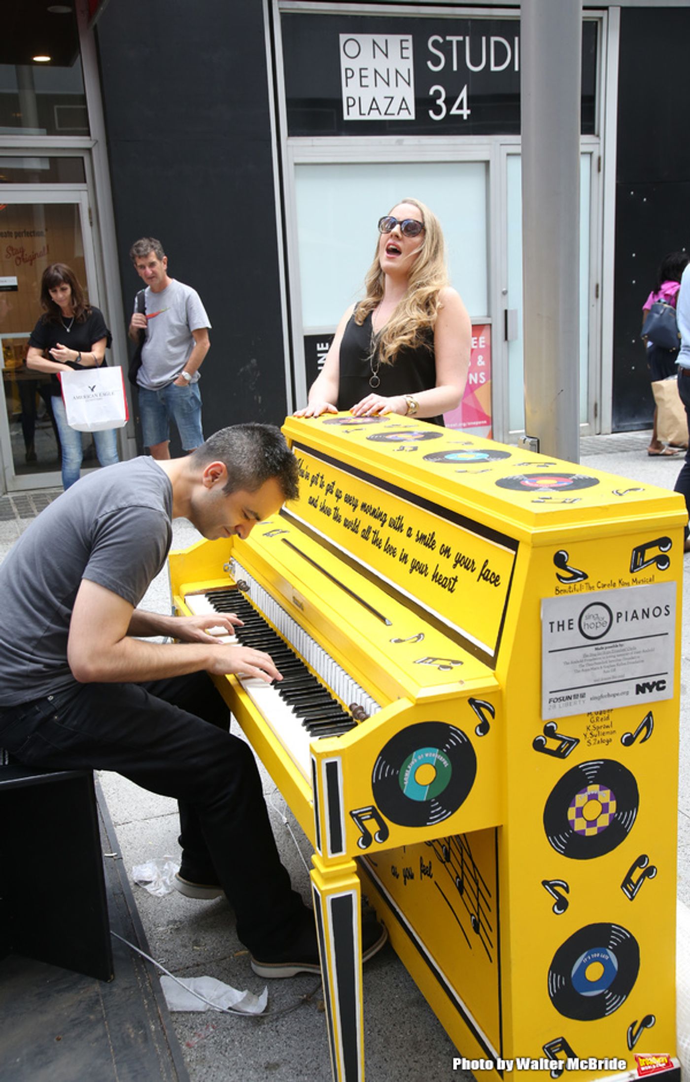 Photo Coverage: BEAUTIFUL Company Unveils Sing for Hope Piano!  Image