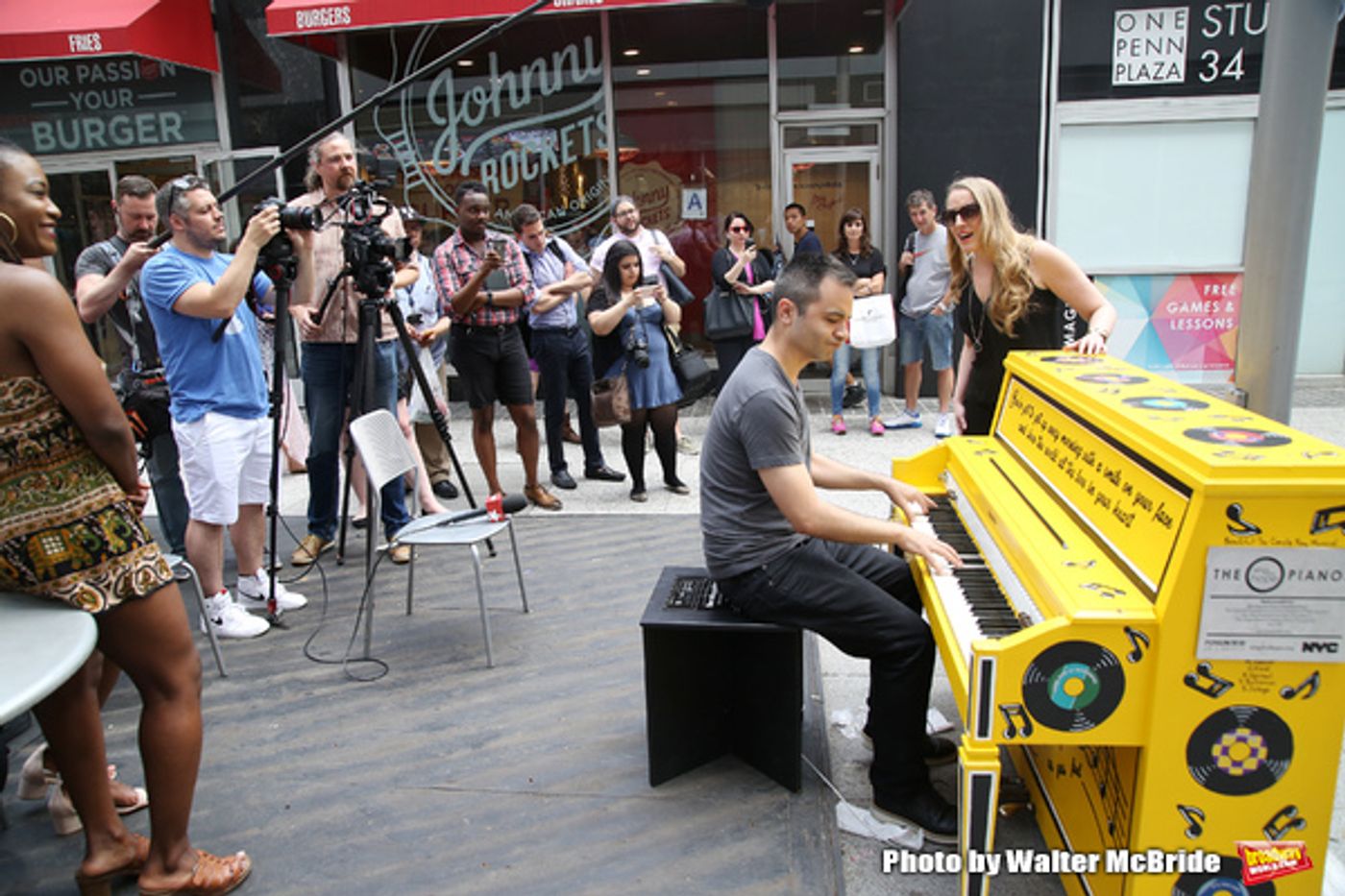 Photo Coverage: BEAUTIFUL Company Unveils Sing for Hope Piano!  Image