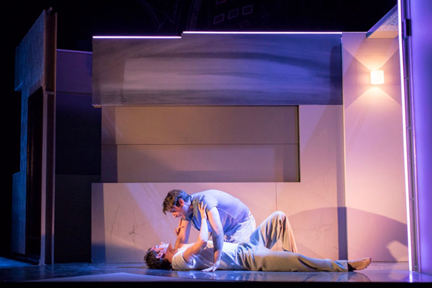 Photo Flash: Check out Andrew Garfield, Nathan Lane, and More in National Theatre Live's ANGELS IN AMERICA Broadcast  Image