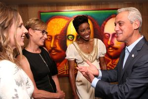 Jessie Mueller, Amy Rule, Heather Hadley, and Mayor Rahm Emanuel Photo