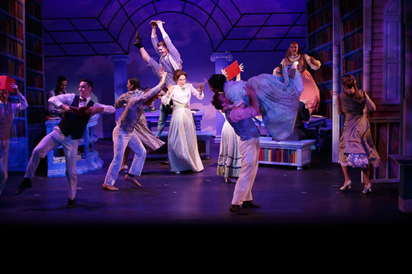 Photo Flash: First Look at THE MUSIC MAN at Theatre By The Sea  Image