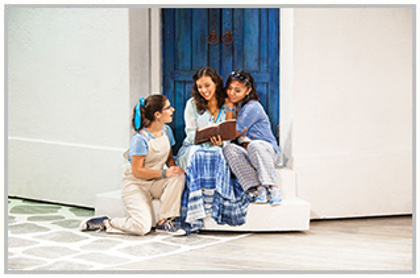 Review: 'MAMMA MIA!' at Kansas City Starlight Theatre  Image