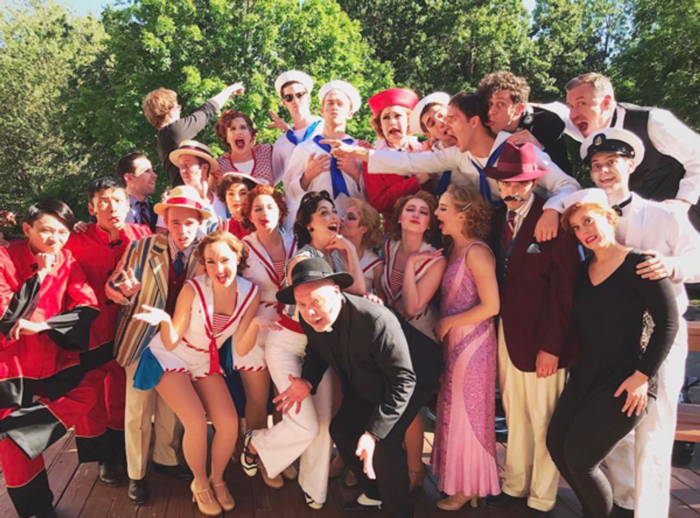 Photo Flash: GROUNDHOG DAY Chills Before Act Two and More Saturday Intermission Pics!  Image