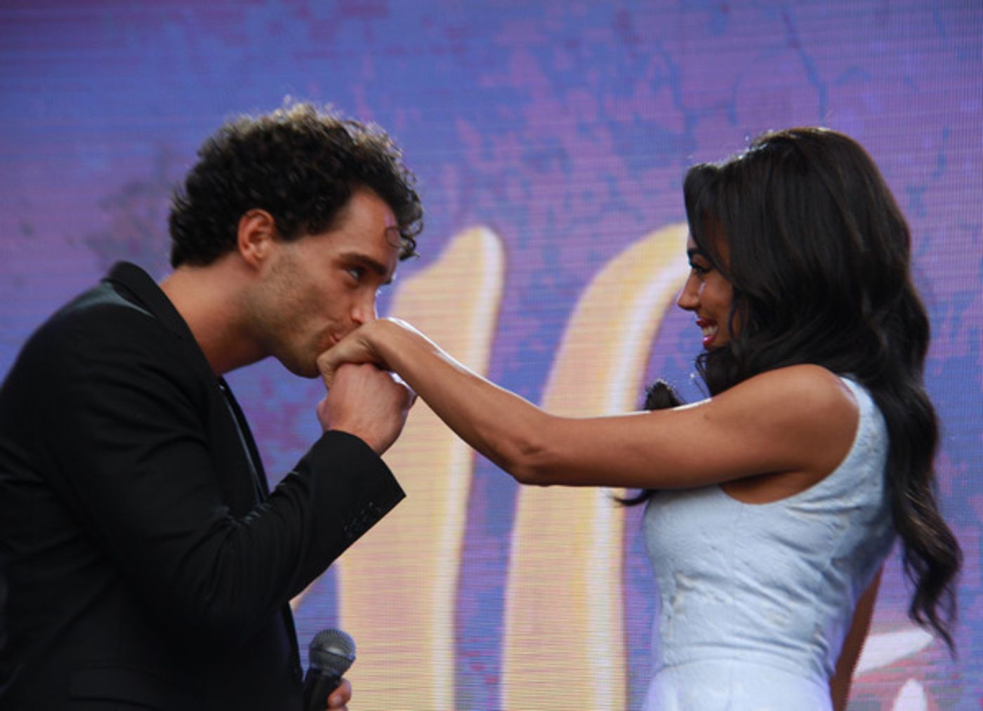 Photo Flash: ALADDIN and ON THE TOWN Take On West End Live  Image