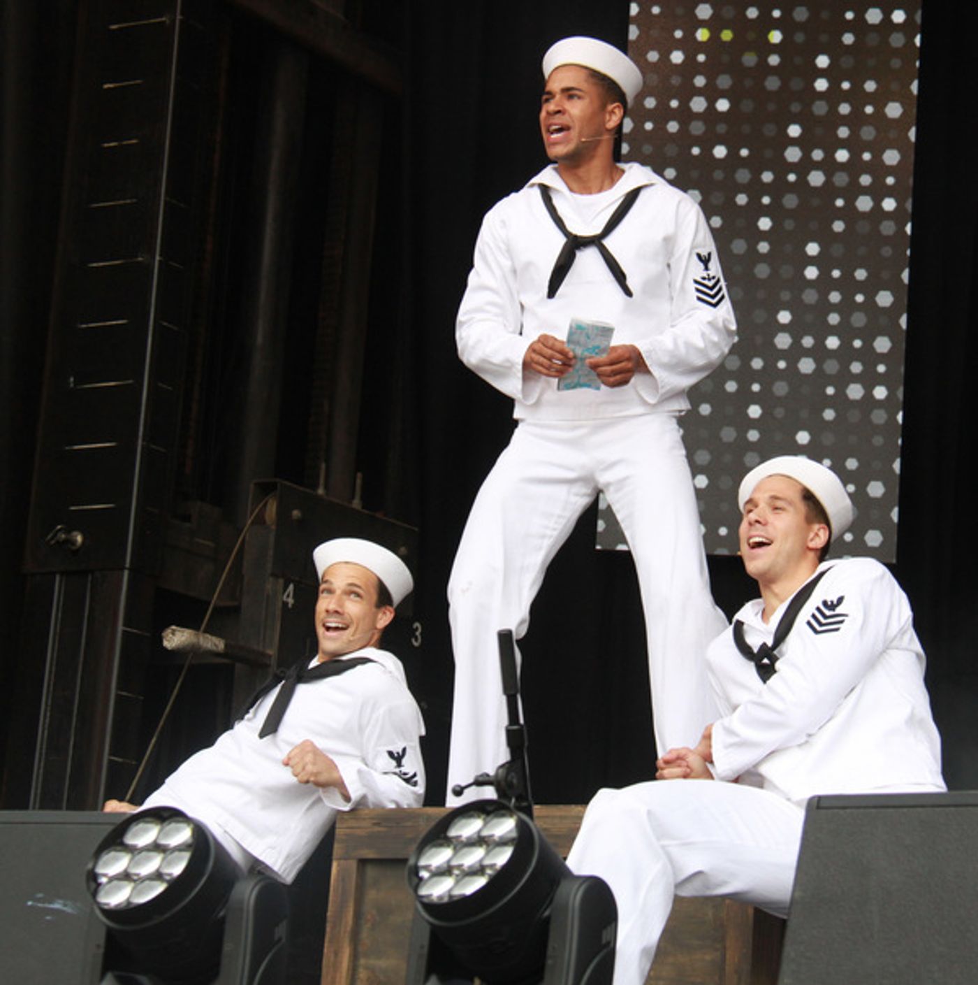 Photo Flash: ALADDIN and ON THE TOWN Take On West End Live  Image