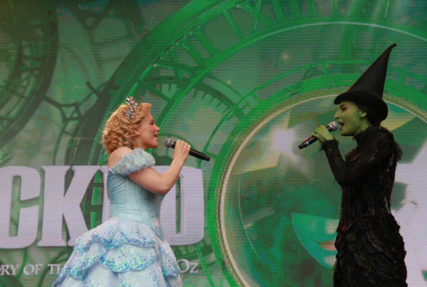 Photo Flash: AN AMERICAN IN PARIS and WICKED Thrill at West End Live Photo Flash: AN AMERICAN IN PARIS and WICKED Thrill at West End Live Image