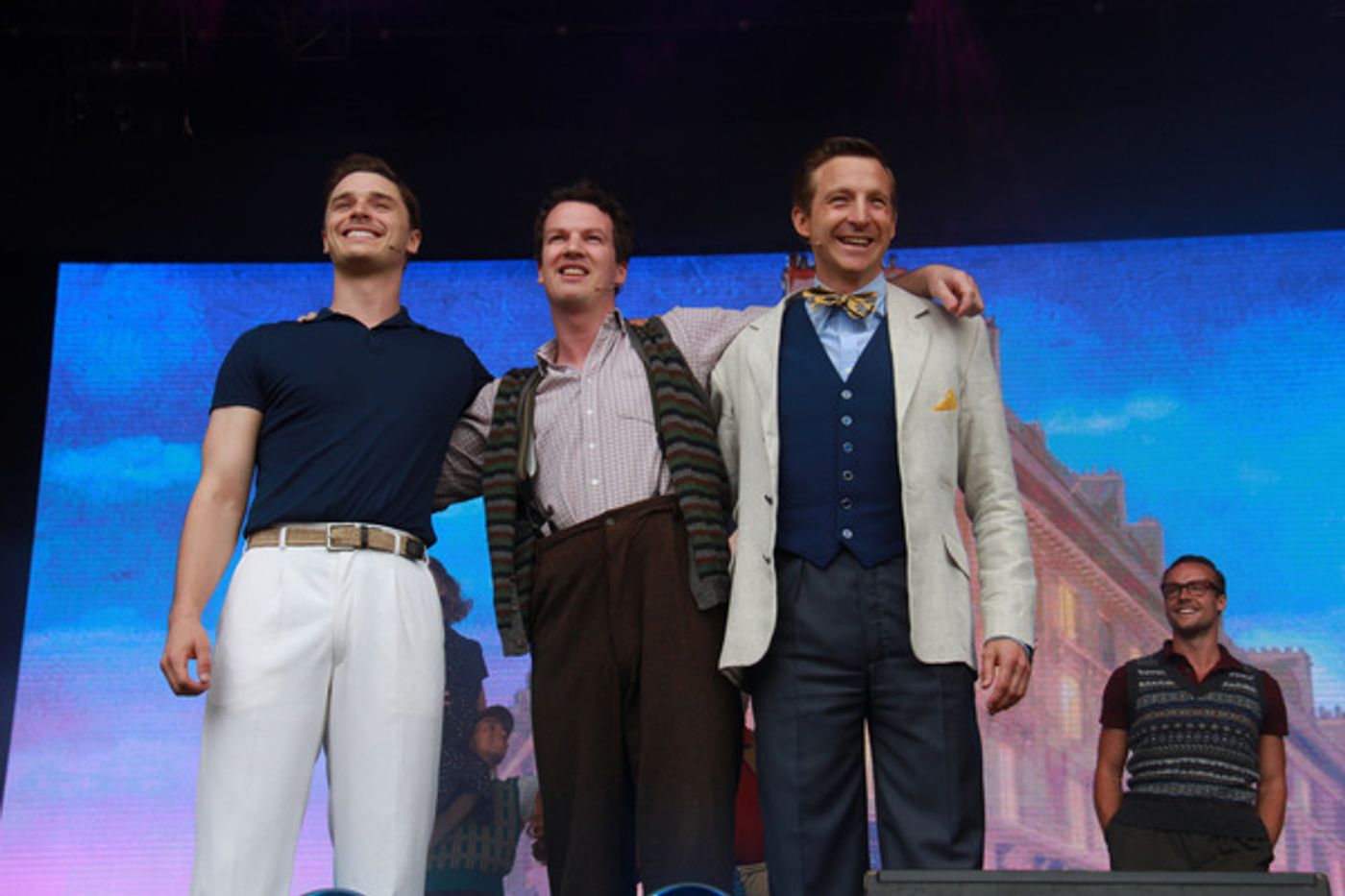 Photo Flash: AN AMERICAN IN PARIS and WICKED Thrill at West End Live Photo Flash: AN AMERICAN IN PARIS and WICKED Thrill at West End Live Image