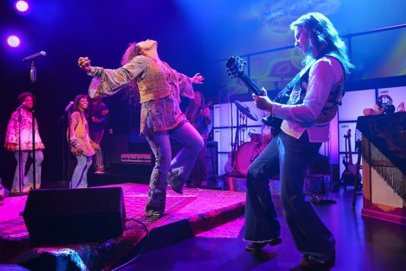 Review: A NIGHT WITH JANIS JOPLIN Rocks the Geary Theatre  Image