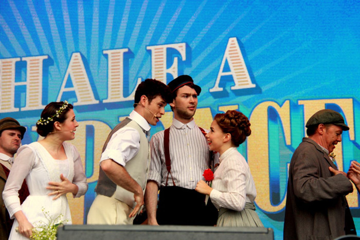 Photo Flash: Flash Bang Wallop! HALF A SIXPENCE Plays WEST END LIVE 2017  Image