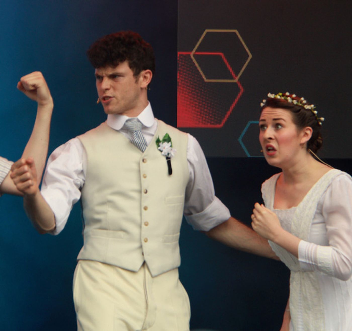 Photo Flash: Flash Bang Wallop! HALF A SIXPENCE Plays WEST END LIVE 2017  Image