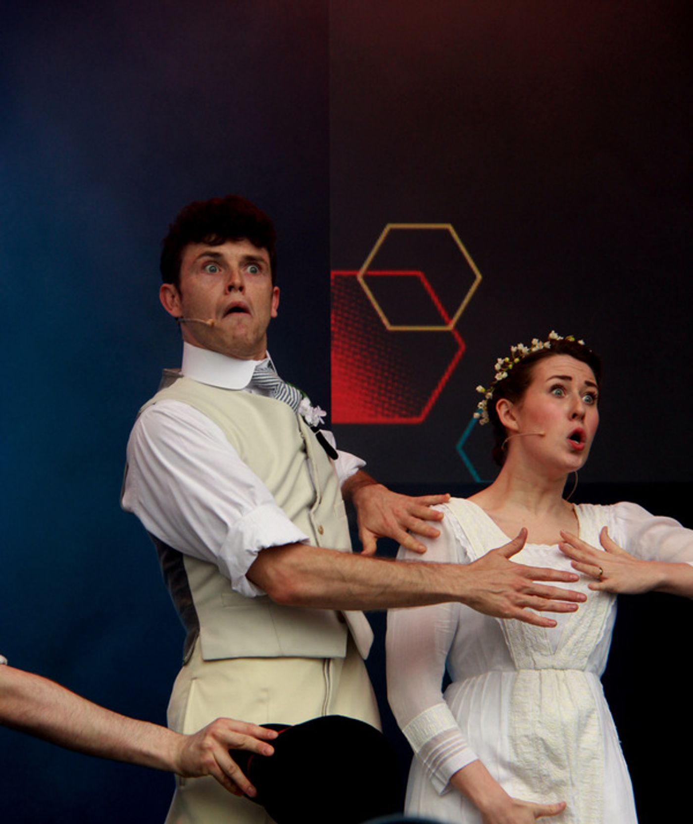 Photo Flash: Flash Bang Wallop! HALF A SIXPENCE Plays WEST END LIVE 2017  Image