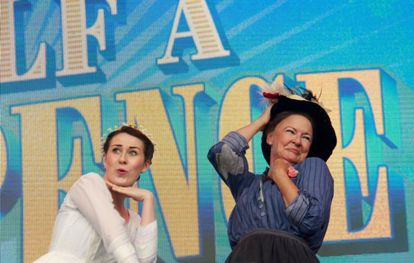 Photo Flash: Flash Bang Wallop! HALF A SIXPENCE Plays WEST END LIVE 2017  Image