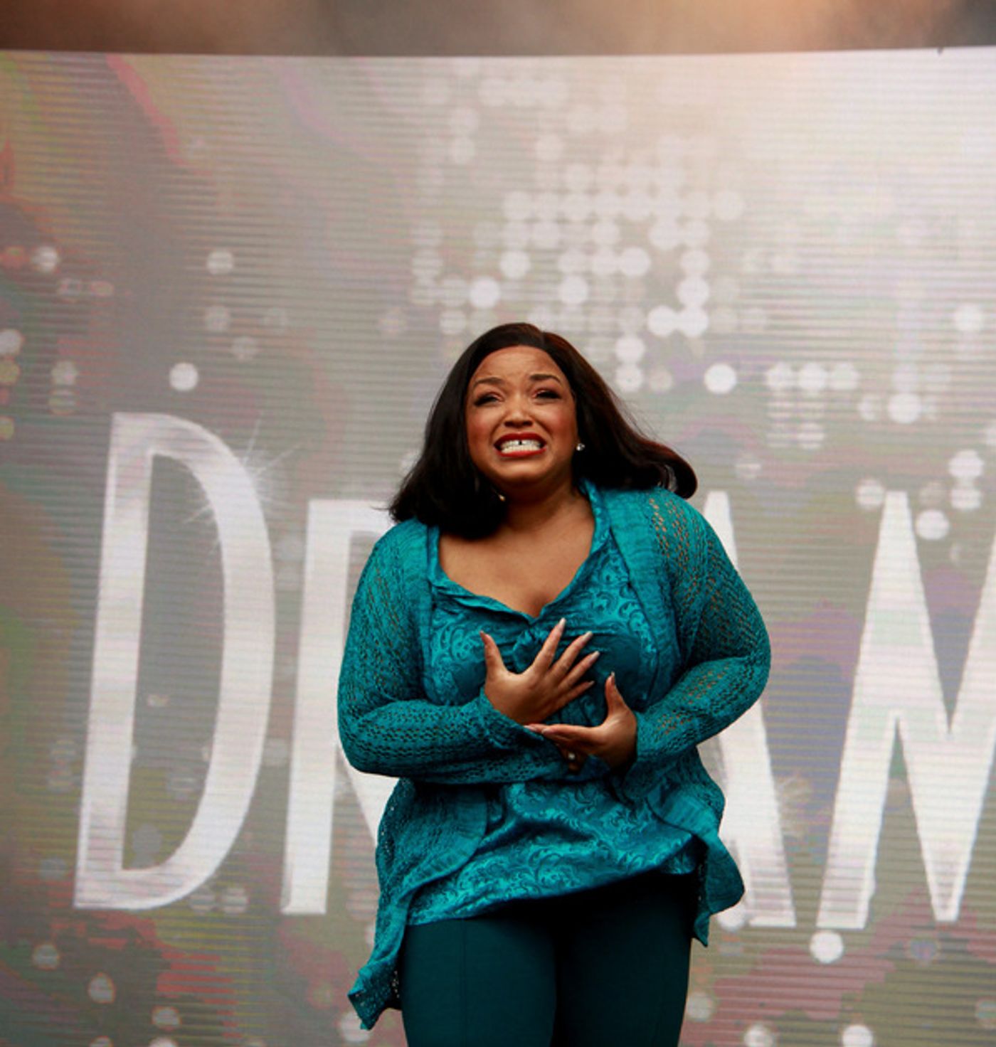 Photo Flash: DREAMGIRLS Brings Passion and Flair to WEST END LIVE 2017 Photo Flash: DREAMGIRLS Brings Passion and Flair to WEST END LIVE 2017 Image