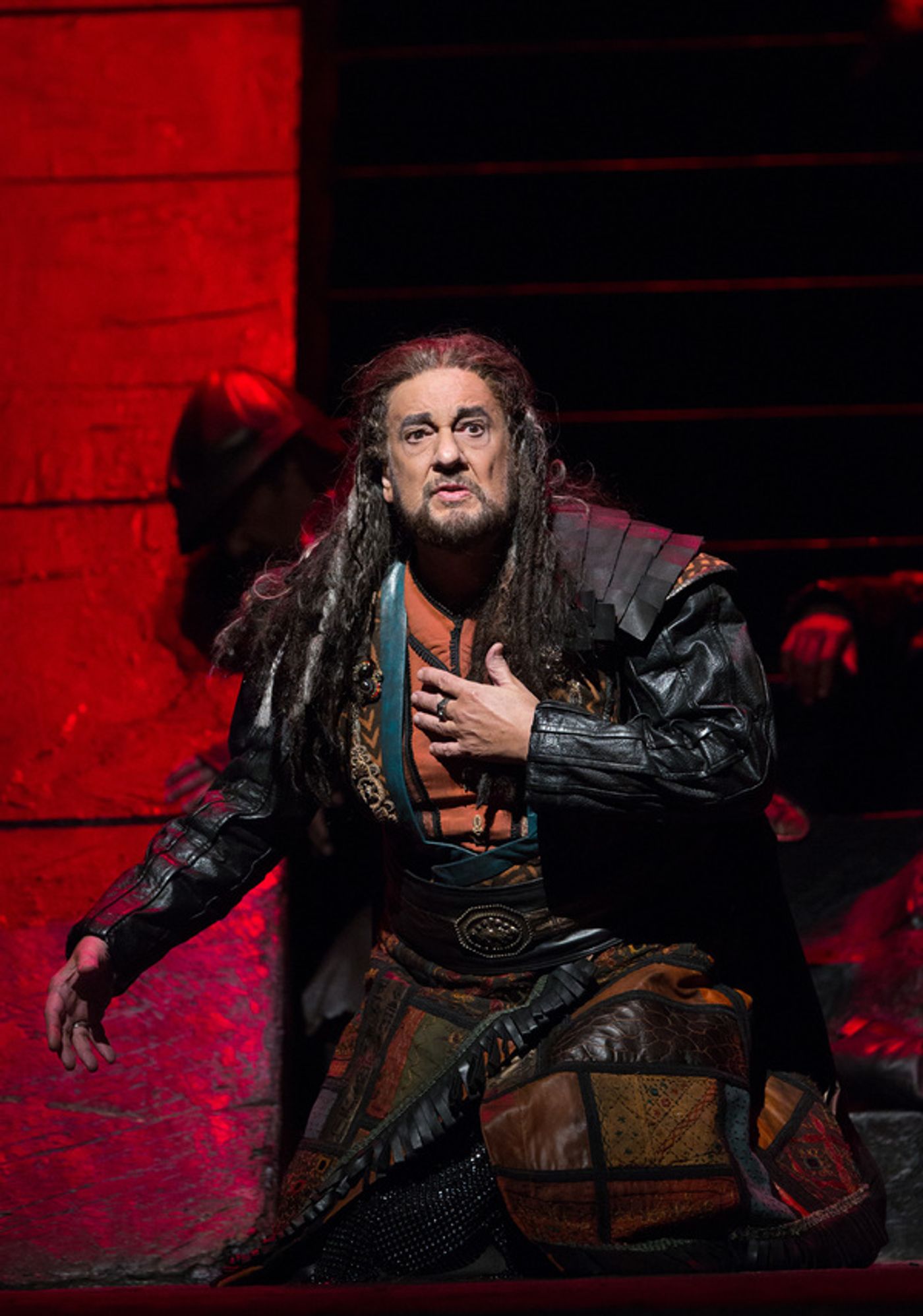 Photo Flash: Plácido Domingo Returns to the Big Screen as the Title King in NABUCCO  Image