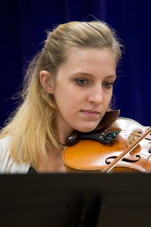 Lauren J. Thomas Photo