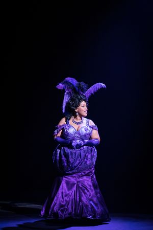 Angela Grovey @ BroadwayWorld Angela Grovey Photo