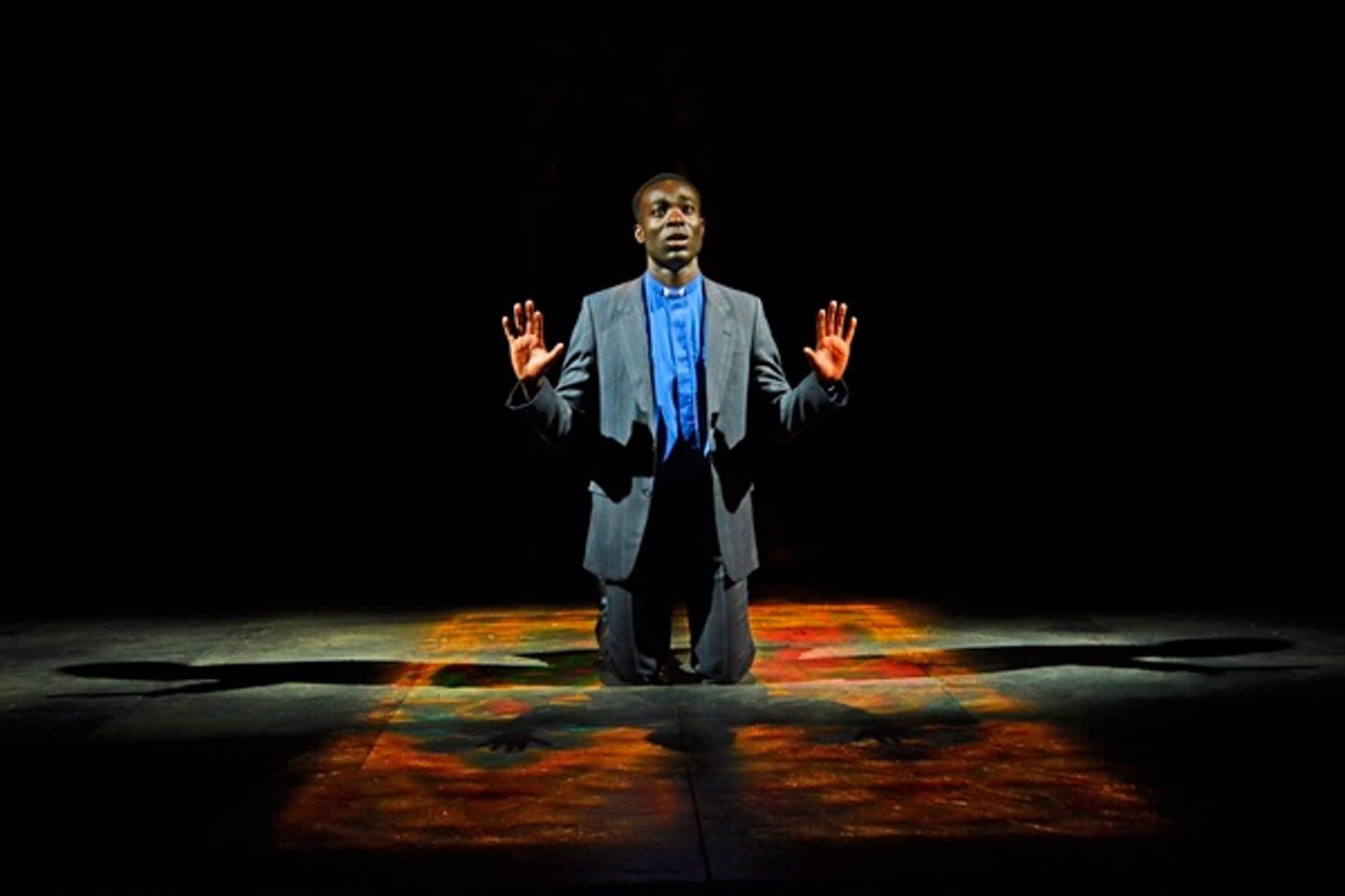 Photo Flash: First Look at RACING DEMON at Theatre Royal Bath  Image
