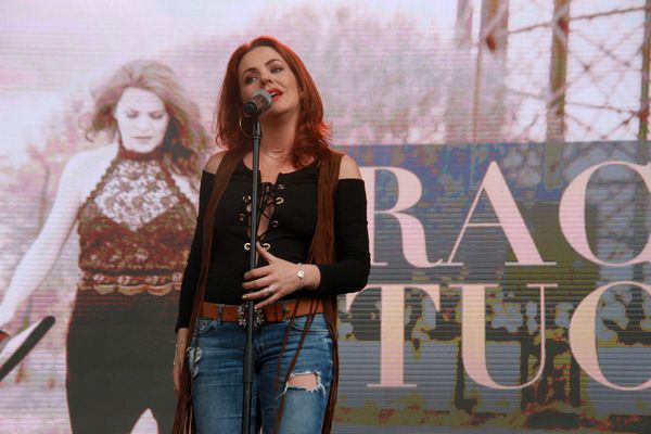 Rachel Tucker Photo