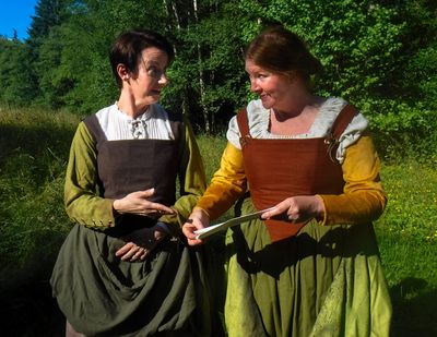 Jennifer Hodges, Ali Budge Photo