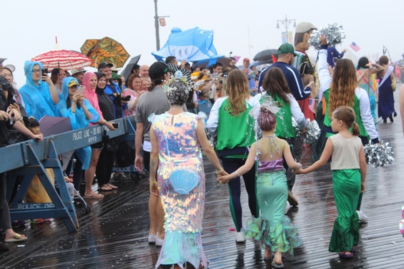 BWW Exclusive: Coney Island Gets Fishy for the Mermaid Parade!  Image
