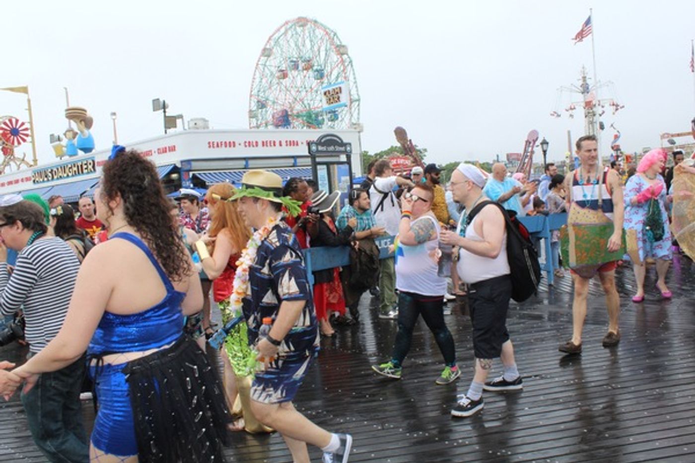 BWW Exclusive: Coney Island Gets Fishy for the Mermaid Parade!  Image