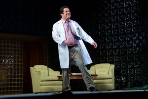 Triney Sandoval Photo